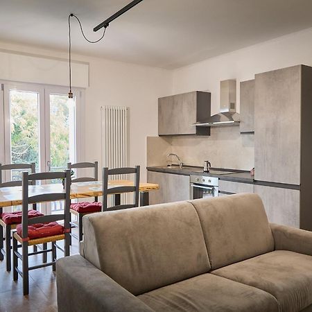 Mira Assisi Apartment Bastia Umbra Bagian luar foto