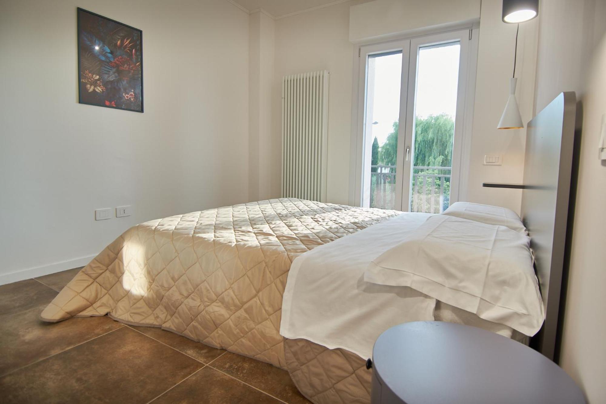 Mira Assisi Apartment Bastia Umbra Bagian luar foto