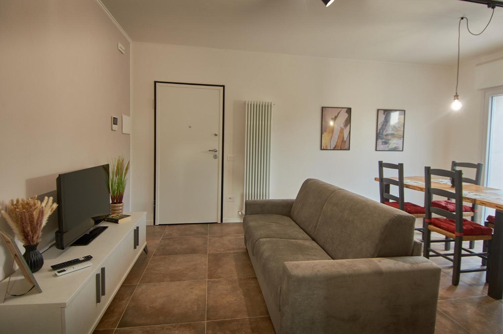 Mira Assisi Apartment Bastia Umbra Bagian luar foto